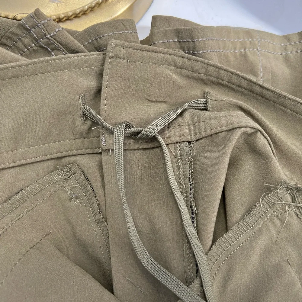 ATHLETA All-Terrain Skirt Olive Green Stretch Athletic